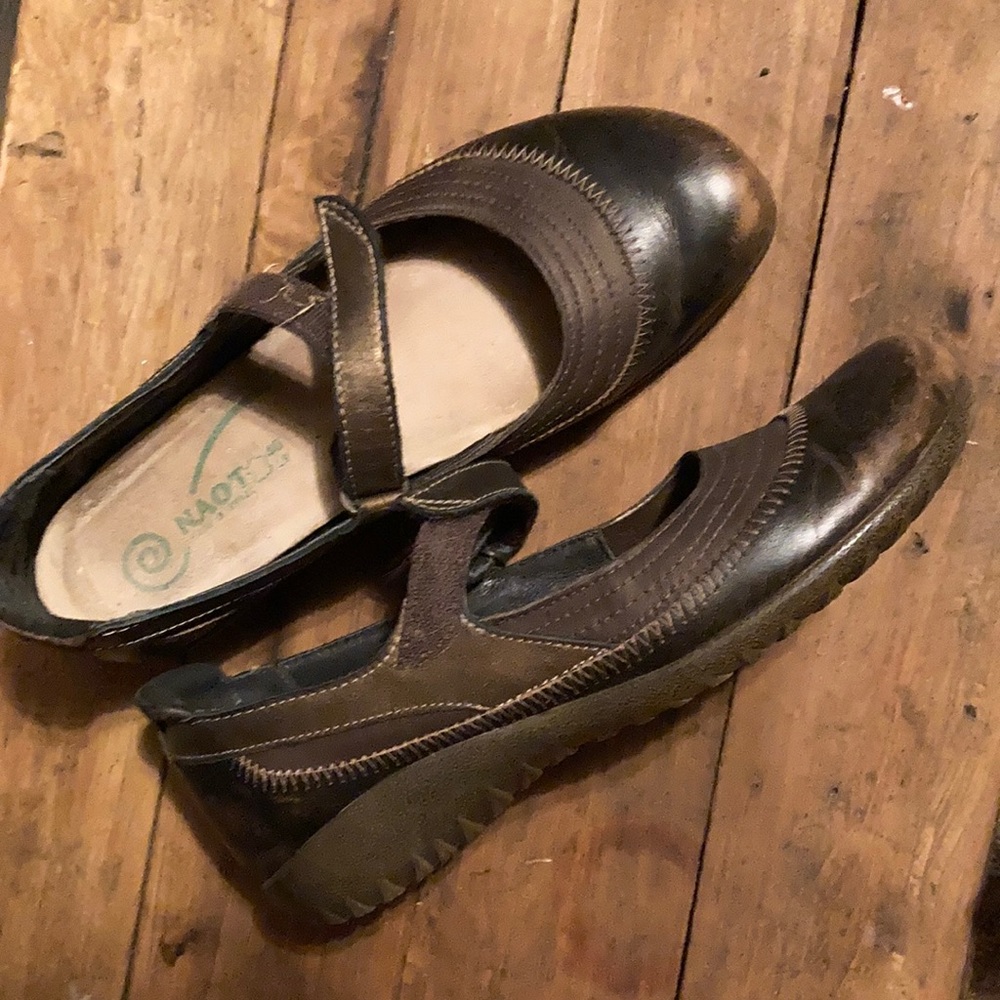 Casual Mary Jane flats